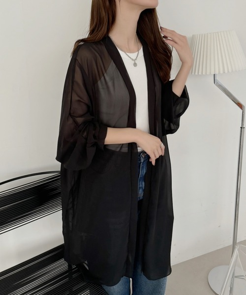 TREOVER(トレオーバー)の「エアリーな透け感が大人可愛い! シフォン ボリュームスリーブ ロングカーディガン(カーディガン/ボレロ・レディース・ブラック/ライトブルー/パープル/ライトグリーン/アイボリー・FREE)」の12枚目の写真