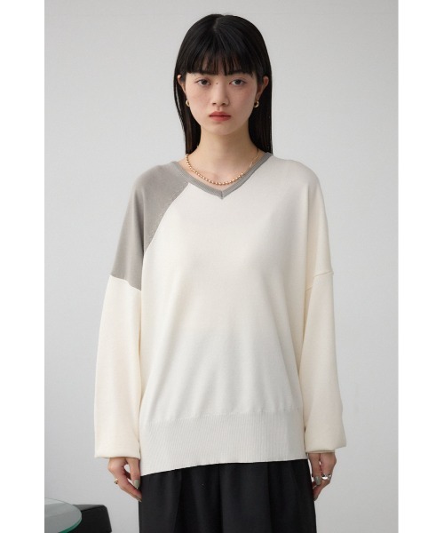 AZUL by moussy（アズールバイマウジー）の「ショルダーバイカラーニット（ニット/セーター・レディース・ブルー系その他/ピンク/ピンク系その他/アイボリー・FREE）」の5枚目の写真