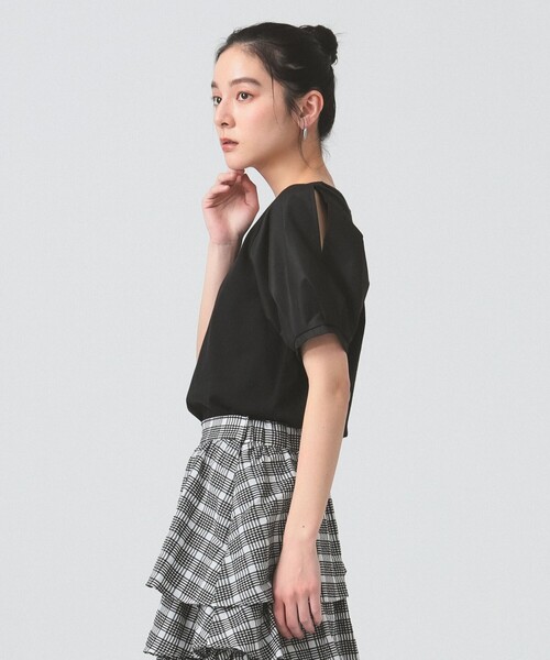 Ray BEAMS（レイビームス）の「スリット パフスリーブ Tシャツ [洗える]（Tシャツ/カットソー・レディース・ホワイト/ブラック/クリーム・ONE SIZE）」の8枚目の写真