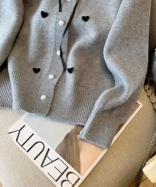 frunco(フランコ)の「【ZOZO限定】レース付きハートワッペンニットカーデ(カーディガン/ボレロ・レディース・グレー/レッド/ホワイト/イエロー・FREE)」の16枚目の写真