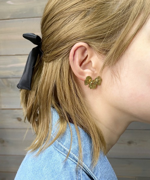 poiregnee（ポワニェ）の「［select］リボンピアス（ピアス（両耳用）・レディース・ゴールド/シルバー・FREE）」の5枚目の写真