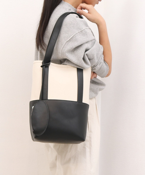 cache cache(カシュ カシュ)の「カシュカシュ cachecache / サニーデイキャンバスバケツトート(トートバッグ・レディース・シルバー/ベージュ系その他/ブラック・FREE)」の1枚目の写真