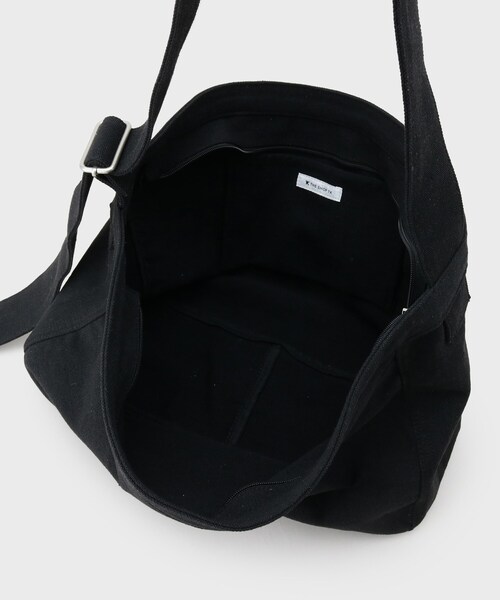 THE SHOP TK （ザ ショップ ティーケー ）の「キャンバスビッグショルダー（ショルダーバッグ・メンズ・ブラック/オフホワイト・00）」の11枚目の写真