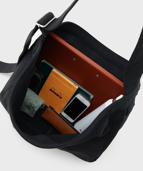 THE SHOP TK （ザ ショップ ティーケー ）の「キャンバスビッグショルダー（ショルダーバッグ・メンズ・ブラック/オフホワイト・00）」の5枚目の写真