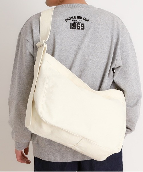 THE SHOP TK （ザ ショップ ティーケー ）の「キャンバスビッグショルダー（ショルダーバッグ・メンズ・ブラック/オフホワイト・00）」の2枚目の写真