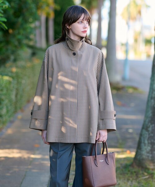 DRESSTERIOR(ドレステリア)の「【2WAY】Aラインチェックアウター(ステンカラーコート・レディース・キャメル・34/36/38)」の9枚目の写真