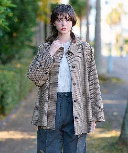 DRESSTERIOR(ドレステリア)の「【2WAY】Aラインチェックアウター(ステンカラーコート・レディース・キャメル・34/36/38)」の11枚目の写真