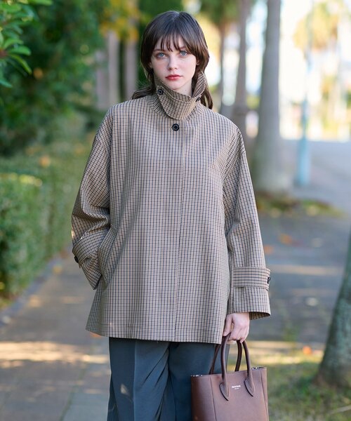 DRESSTERIOR(ドレステリア)の「【2WAY】Aラインチェックアウター(ステンカラーコート・レディース・キャメル・34/36/38)」の3枚目の写真