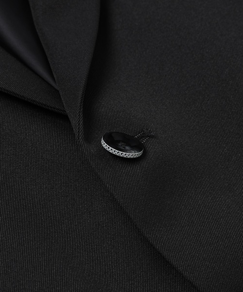 ANREALAGE（アンリアレイジ）の「BALL POLYESTER JACKET（テーラードジャケット・レディース・グレー/ブラック・48/46）」の11枚目の写真