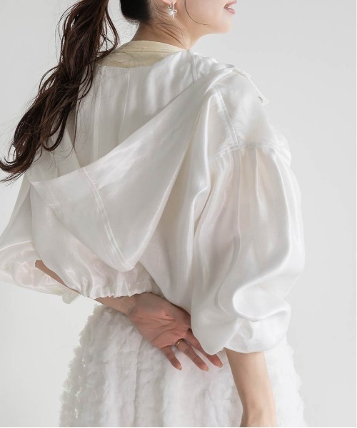 RANDA(ランダ)の「ジップアップブルゾン(ブルゾン・レディース・クリーム/ホワイト/ピンク・0/1)」の6枚目の写真