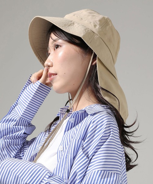 Monocoro toppi(モノコロトッピ)の「コンパクト収納 UVカット ネックカバー 2way バケットハット(ハット・レディース・ベージュ/テラコッタ/グリーン/ブラック・フリー)」の3枚目の写真