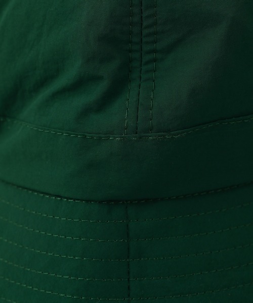 Monocoro toppi(モノコロトッピ)の「コンパクト収納 UVカット ネックカバー 2way バケットハット(ハット・レディース・ベージュ/テラコッタ/グリーン/ブラック・フリー)」の8枚目の写真