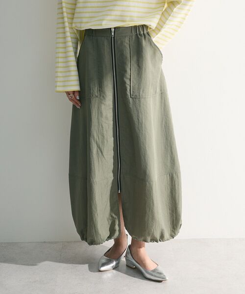 Green　Parks（グリーンパークス）の「フロントZipコクーンスカート（スカート・レディース・カーキ/ブラック/ベージュ・FREE）」の16枚目の写真