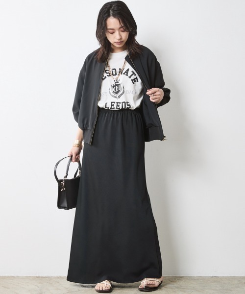 CHIC STYLE(シックスタイル)の「綿100%ピグメント染ロゴプリントTシャツ<大きいサイズ有>シックスタイル(Tシャツ/カットソー・レディース・オフホワイト/ブラック・M/L/LL/3L/4L/5L)」の14枚目の写真