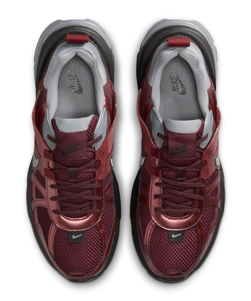 NIKE（ナイキ）の「NIKE V2K RUN HJ4497-600（スニーカー・メンズ・バーガンディー・27cm/27.5cm/26.5cm/28cm）」の6枚目の写真