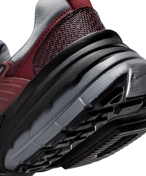 NIKE（ナイキ）の「NIKE V2K RUN HJ4497-600（スニーカー・メンズ・バーガンディー・27cm/27.5cm/26.5cm/28cm）」の7枚目の写真
