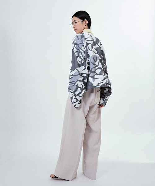 M TO R（ムウトアール）の「NEW CAMO PRINT SWEAT SHIRTS（スウェット・レディース・ホワイト/ベージュ系その他・38/40/42）」の6枚目の写真