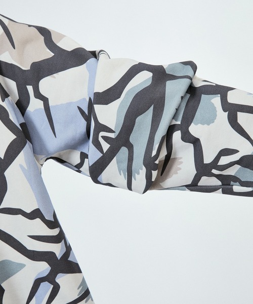 M TO R（ムウトアール）の「NEW CAMO PRINT SWEAT SHIRTS（スウェット・レディース・ホワイト/ベージュ系その他・38/40/42）」の12枚目の写真