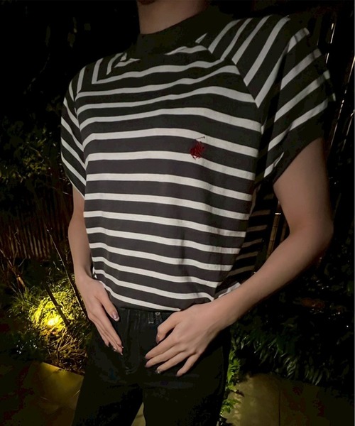 BEVERLY HILLS POLO CLUB(ビバリーヒルズポロクラブ)の「【BEVERLY HILLS POLO CLUB/ビバリーヒルズポロクラブ】ワンポイント刺繍 無地/ボーダー モックネックラグランTシャツ(Tシャツ/カットソー・レディース・その他3/その他2/その他1/ネイビー/スミクロ/オフホワイト・M)」の18枚目の写真