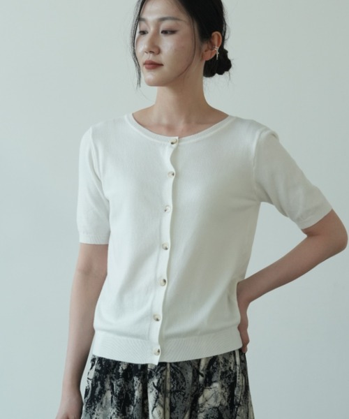 maison de LATIR（メゾンドラティール）の「前後2way機能夏服半袖サマーニット（Tシャツ/カットソー・レディース・ブラック/グリーン/ブラウン/ホワイト・ONESIZE）」の2枚目の写真