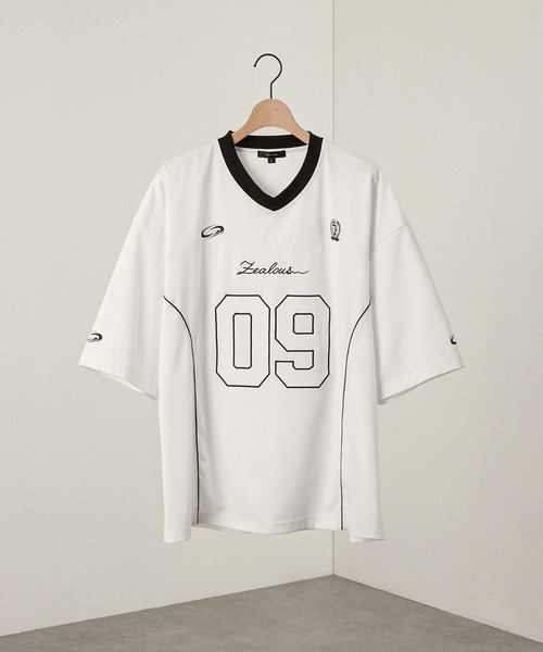 Alfred Alex(アルフレッドアレックス)の「【Alfred Alex】ゲームデザイン ナンバリング ビッグホッケーTシャツ(Tシャツ/カットソー・メンズ・ブラック/ホワイト/ワインレッド/ネイビー/グレー・M/L)」の9枚目の写真