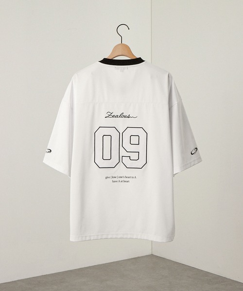 Alfred Alex(アルフレッドアレックス)の「【Alfred Alex】ゲームデザイン ナンバリング ビッグホッケーTシャツ(Tシャツ/カットソー・メンズ・ブラック/ホワイト/ワインレッド/ネイビー/グレー・M/L)」の10枚目の写真