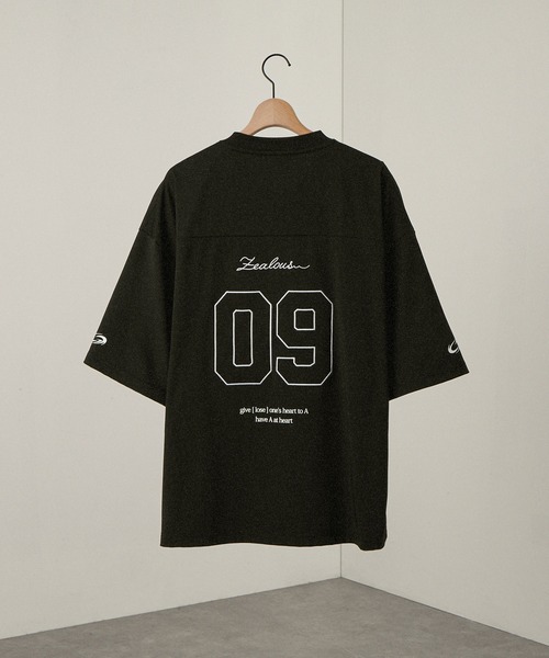 ゲームメーカー任天堂。”NINTENDO64”デザインTシャツ | MINDNINE