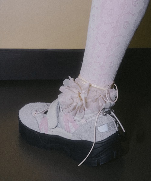 ROCKFISH WEATHERWEAR(ロックフィッシュウェザーウェア)の「Rockfish Weatherwear/ロックフィッシュ ウェザーウェア BRYN VELCRO SNEAKERS_BRUSHED SUEDE ベルクロ スニーカー(スニーカー・レディース・ブラック/アイボリー/ブラウン・23/23.5/24/24.5/25)」の6枚目の写真