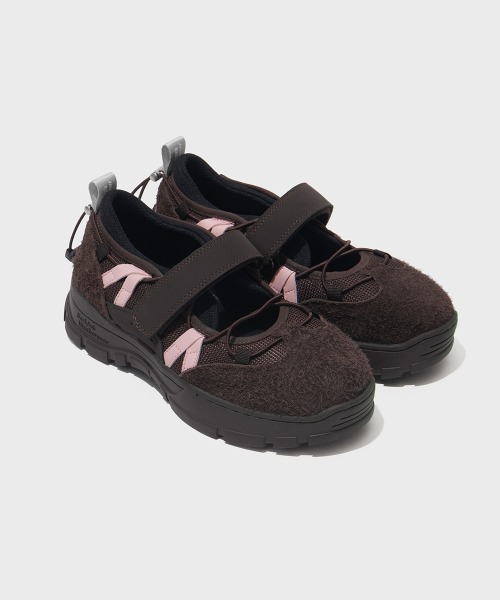 ROCKFISH WEATHERWEAR(ロックフィッシュウェザーウェア)の「Rockfish Weatherwear/ロックフィッシュ ウェザーウェア BRYN VELCRO SNEAKERS_BRUSHED SUEDE ベルクロ スニーカー(スニーカー・レディース・ブラック/アイボリー/ブラウン・23/23.5/24/24.5/25)」の13枚目の写真