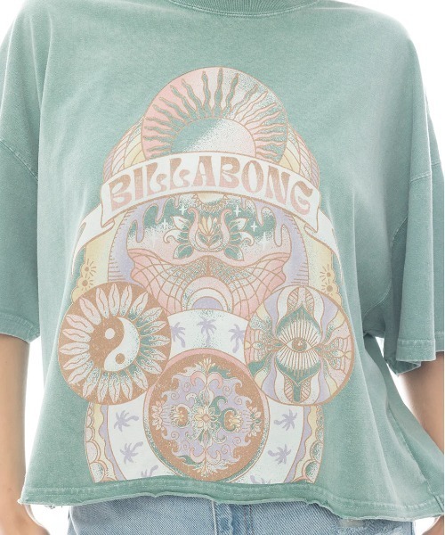 BILLABONG(ビラボン)の「BILLABONG レディース GRAPHIC WIDE LOOSE CROPPED TEE Tシャツ 【2025年春夏モデル】/ビラボングラフィッククロップド半袖Tシャツ(Tシャツ/カットソー・レディース・アイボリー/グリーン系その他/オフホワイト・MEDIUM)」の13枚目の写真