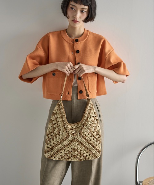 THE YOn(ザヨン)の「トライアングルエスニックペーパートート(ショルダーバッグ・レディース・ブラック/ベージュ・FREE)」の18枚目の写真