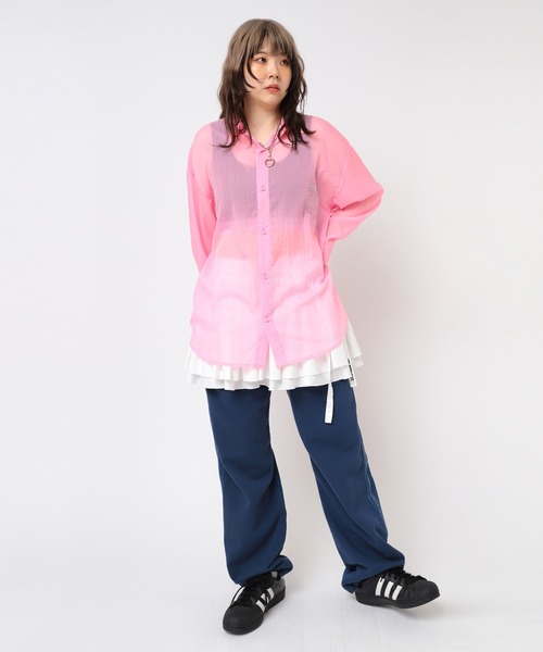 RNA(アールエヌエー)の「B2889 シアーBIGシャツ(シャツ/ブラウス・レディース・グレー/ピンク/グリーン・MEDIUM)」の14枚目の写真