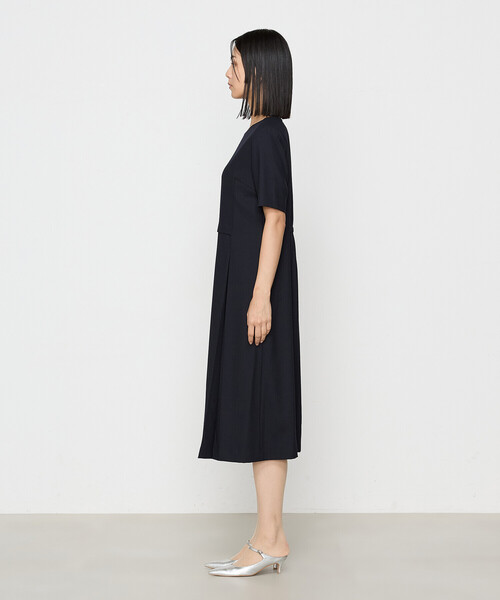 COMME CA(コムサ)の「ウールジョーゼット ワンピース(ワンピース・レディース・ダークネイビー・9号/11号)」の8枚目の写真