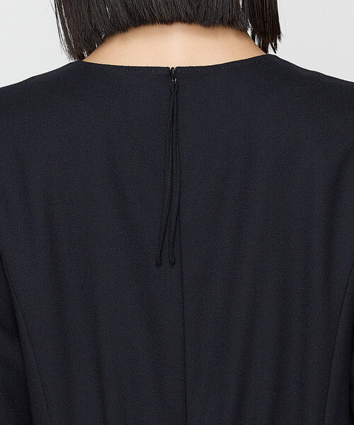 COMME CA(コムサ)の「ウールジョーゼット ワンピース(ワンピース・レディース・ダークネイビー・9号/11号)」の5枚目の写真