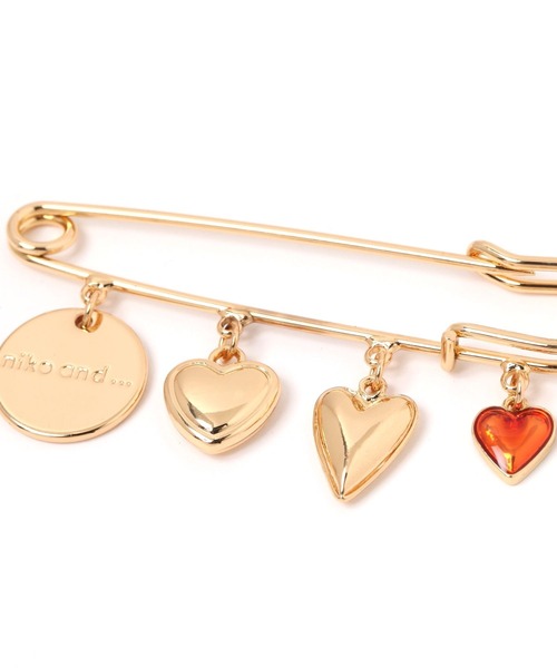 niko and...（ニコアンド）の「モチーフブローチチャーム（チャーム・レディース・その他1/その他2/その他3/その他8/その他5/その他7/その他4/その他6・0）」の18枚目の写真