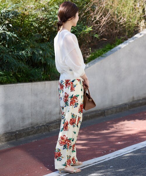 SLOBE IENA(スローブイエナ)の「printイージーパンツ(その他パンツ・レディース・アイボリー/サックスブルー/ブラック系その他・FREE)」の15枚目の写真