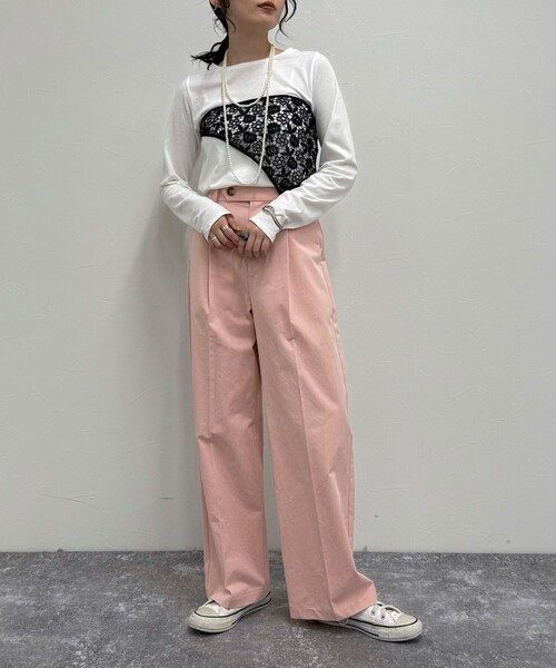 fredy emue（フレディエミュ）の「【低身長サイズ34有り】チノタックパンツ（チノパンツ・レディース・ネイビー/ベビーピンク/ベージュ・38/36/34）」の10枚目の写真