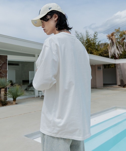 Anui(アニュイ)の「【UNISEX/2サイズ展開】ビンテージヤンラビロックTシャツ(Tシャツ/カットソー・レディース・オフホワイト/ブラック/エンジ・MEDIUM/LARGE)」の12枚目の写真