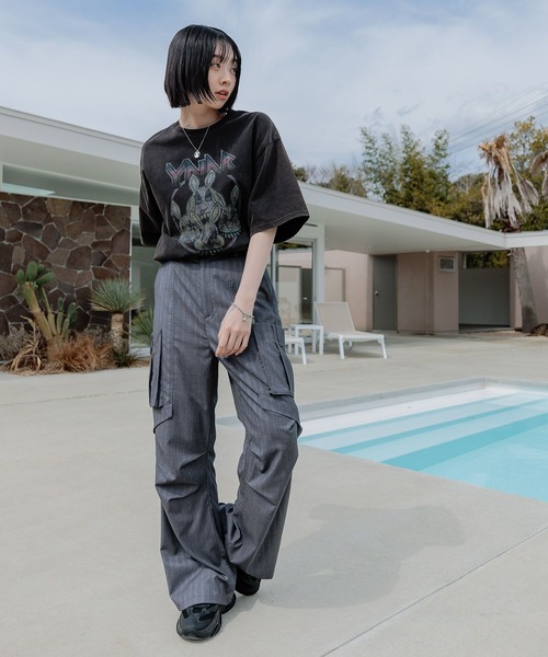 Anui(アニュイ)の「【UNISEX/2サイズ展開】ビンテージヤンラビロックTシャツ(Tシャツ/カットソー・レディース・オフホワイト/ブラック/エンジ・MEDIUM/LARGE)」の21枚目の写真