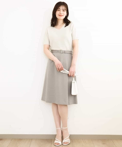 OFUON le MK（オフオンルエムケー）の「ガーター編み半袖ラメニット/洗える/WEB限定サイズあり（ニット/セーター・レディース・ライトグレー/ピンク/イエロー/グレー・36/38/40）」の10枚目の写真