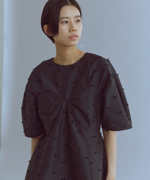 EN NEUME(エンノイム)の「Bustier Design Blouse(シャツ/ブラウス・レディース・ブラック/ホワイト/ネイビー・FREE)」の3枚目の写真