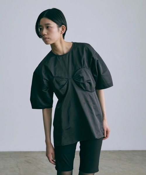 EN NEUME(エンノイム)の「Bustier Design Blouse(シャツ/ブラウス・レディース・ブラック/ホワイト/ネイビー・FREE)」の7枚目の写真
