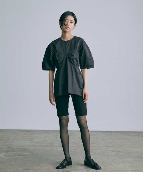 EN NEUME(エンノイム)の「Bustier Design Blouse(シャツ/ブラウス・レディース・ブラック/ホワイト/ネイビー・FREE)」の17枚目の写真