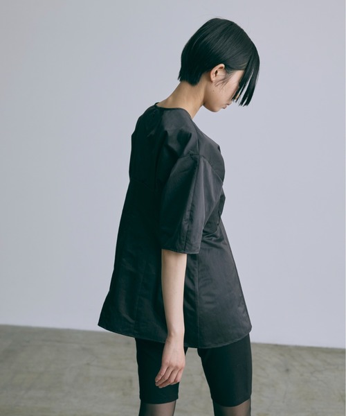 EN NEUME(エンノイム)の「Bustier Design Blouse(シャツ/ブラウス・レディース・ブラック/ホワイト/ネイビー・FREE)」の9枚目の写真
