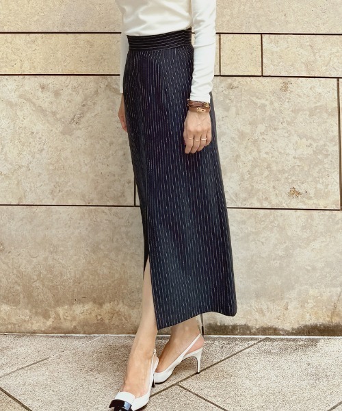 JENNE（ジェンヌ）の「センター深スリットスカート（スカート・レディース・ネイビー/ブラック/ホワイト・SMALL/MEDIUM/LARGE）」の19枚目の写真