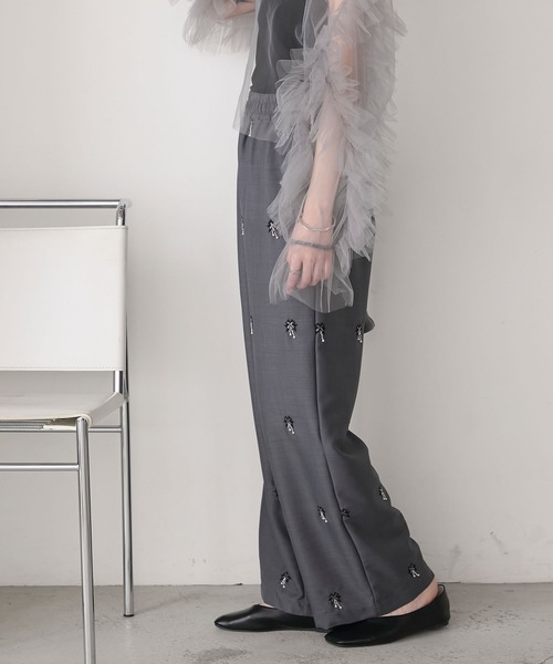 forksy.（フォルクシー）の「【forksy.】【オケージョン対応】スクエアトゥ フラットパンプス（パンプス・レディース・ブラック/シルバー/ライトベージュ/ブラック系1・25.5/22.5/24.5/23.5）」の15枚目の写真