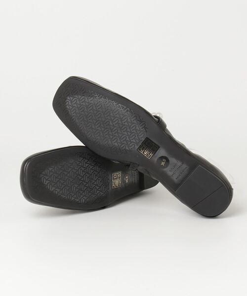 STUART WEITZMAN(スチュアートワイツマン)の「STUART WEITZMAN GOLDIE BALLET FLAT スチュアート・ワイツマン ゴルディー バレット フラット バレエシューズ(バレエシューズ・レディース・ブラック・36.5/37/37.5/38/35.5/36)」の3枚目の写真
