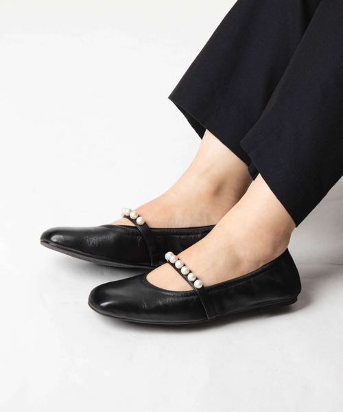 STUART WEITZMAN(スチュアートワイツマン)の「STUART WEITZMAN GOLDIE BALLET FLAT スチュアート・ワイツマン ゴルディー バレット フラット バレエシューズ(バレエシューズ・レディース・ブラック・36.5/37/37.5/38/35.5/36)」の16枚目の写真