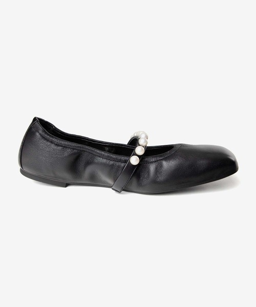 STUART WEITZMAN(スチュアートワイツマン)の「STUART WEITZMAN GOLDIE BALLET FLAT スチュアート・ワイツマン ゴルディー バレット フラット バレエシューズ(バレエシューズ・レディース・ブラック・36.5/37/37.5/38/35.5/36)」の9枚目の写真