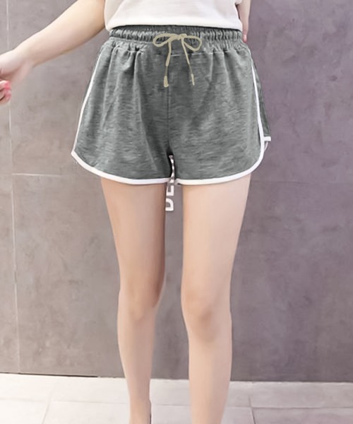 DiamondHearts(ダイヤモンドハーツ)の「パイピングショートパンツ(その他パンツ・レディース・グレー/ブラック/ホワイト・LARGE)」の3枚目の写真